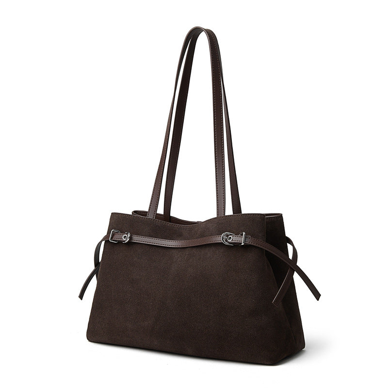 Minimal Leather Shoulder Bag – Soft Structured Tote