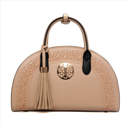 Elegant Women's Shoulder Bag - Versatile Messenger Handbag